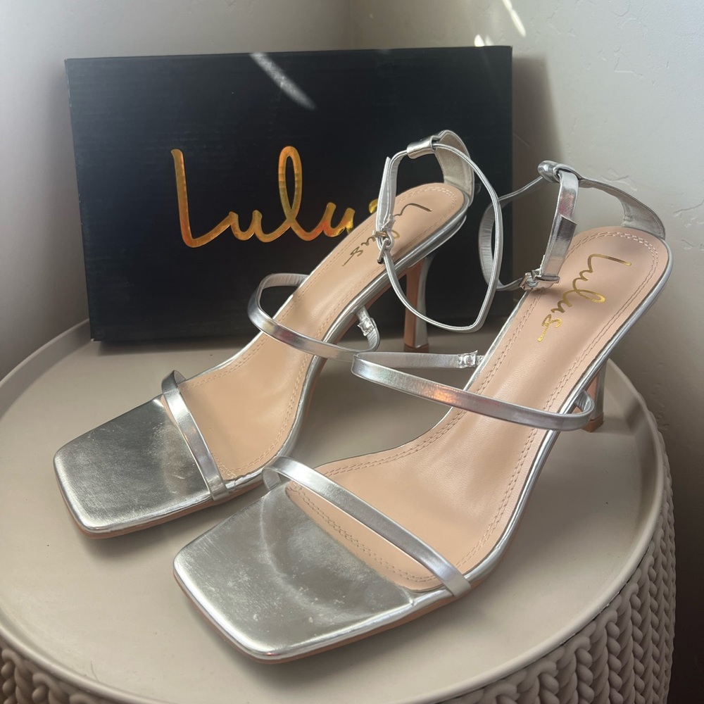 Lulus Alayyna Silver Heel